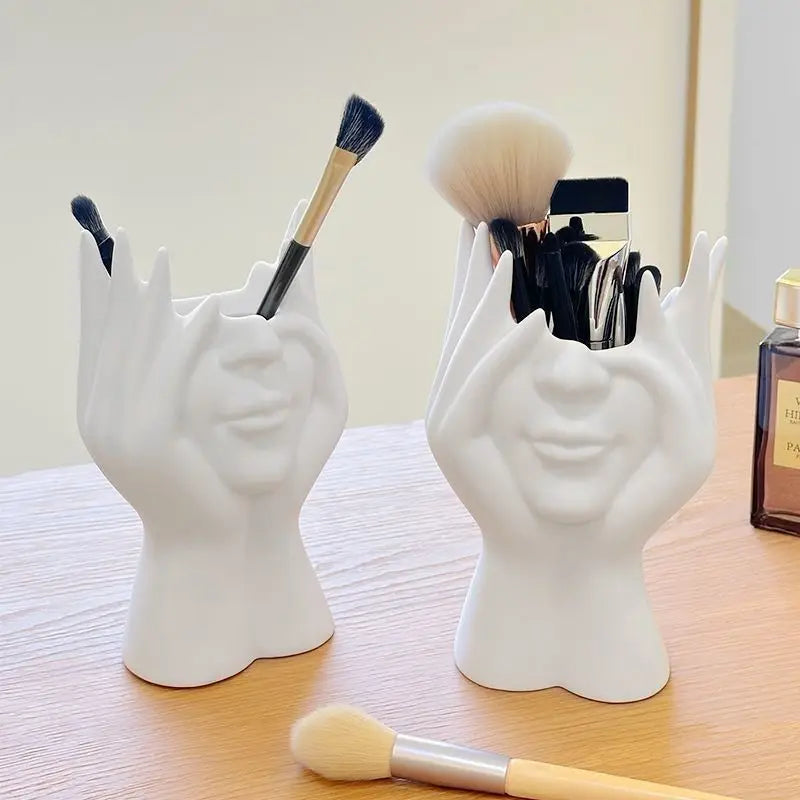 Creative Human Body Art Styling Office Supplies Desktop Multifunctional Storage Pen Holder Makeup Brush Holder Decoration