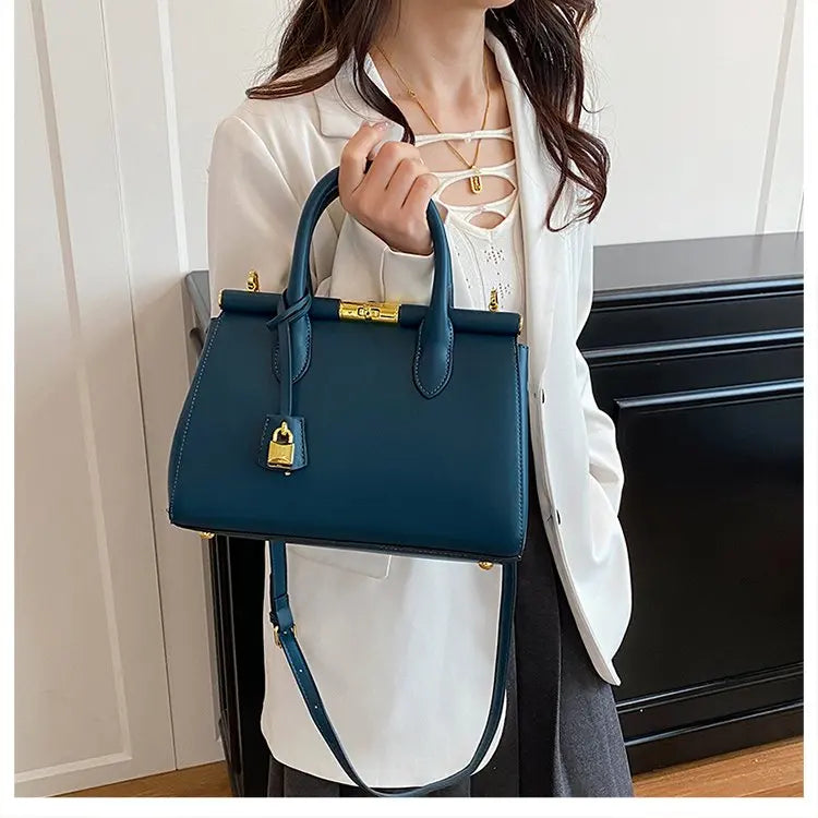 Stylish Large Single Shoulder Bag For Women 2026 Spring Collection Zipper Closure Handbag Ladies Shoulder Tote Purse