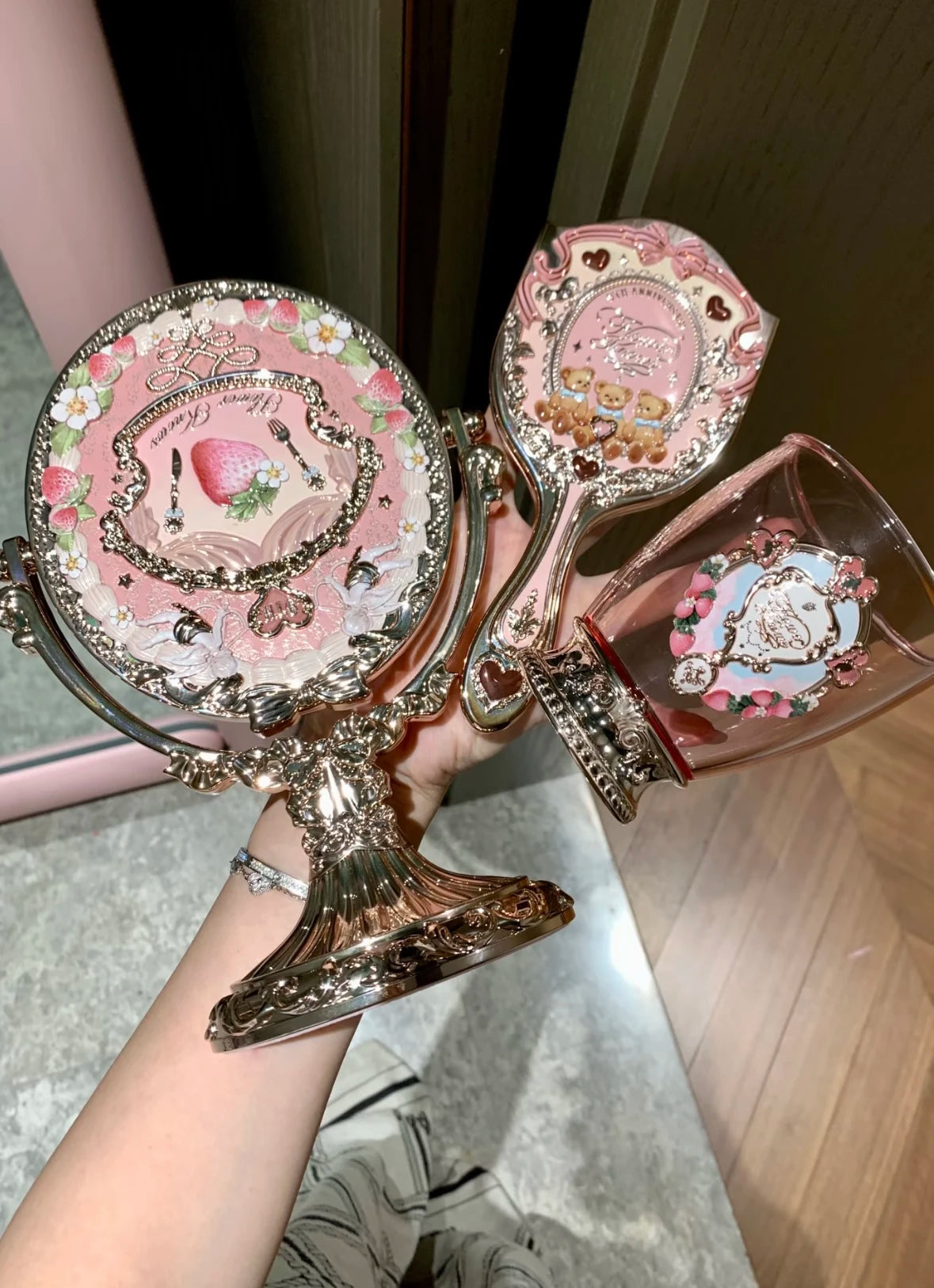 Flower Knows 9th anniversary desktop mirror with air cushion comb makeup brush cup
