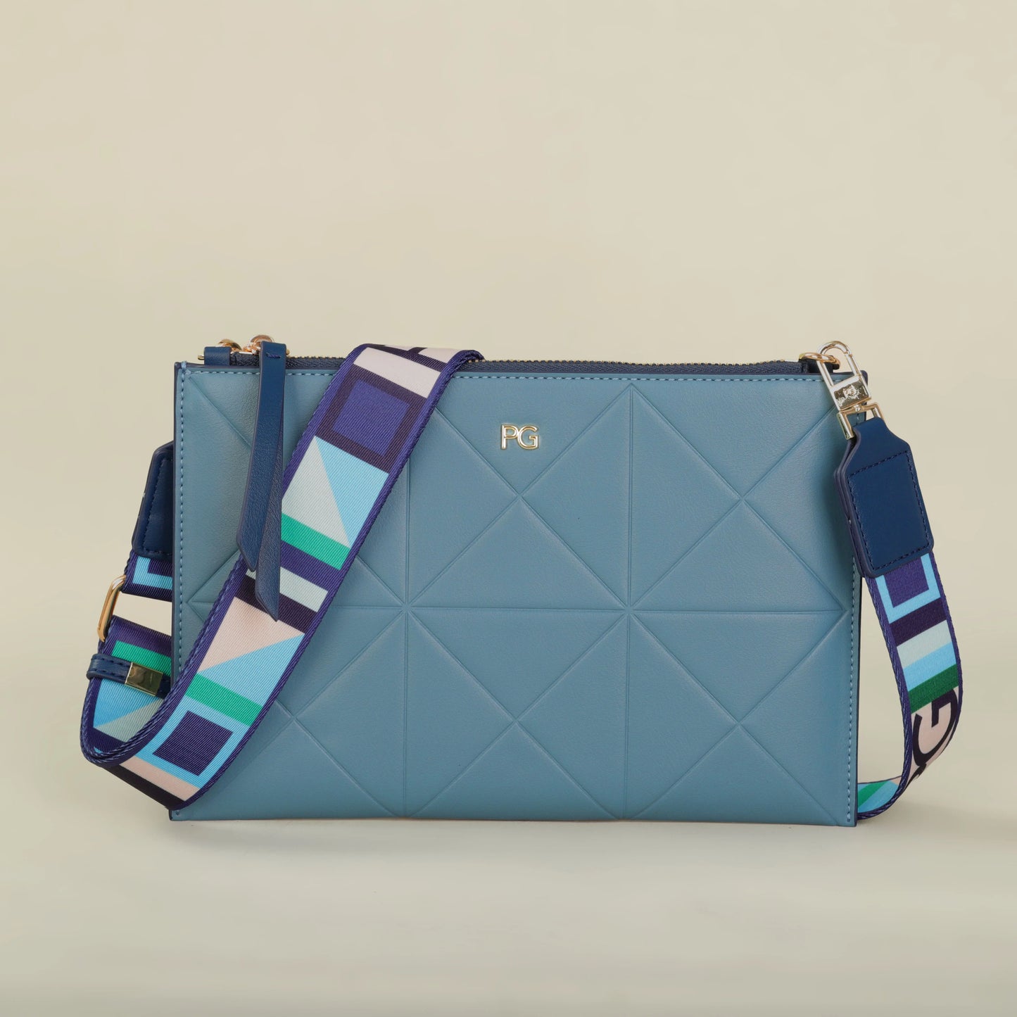 PG 2026 Classic New Women Handheld Bag Easy carry Better design Business Commuter Party Handheld Bag Envelope bag