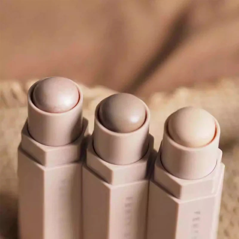 Fenty Beauty Contouring Stick Foundation Makeup Can Naturally The Face Make It Look Smaller Moisturizing Texture Silky Smooth
