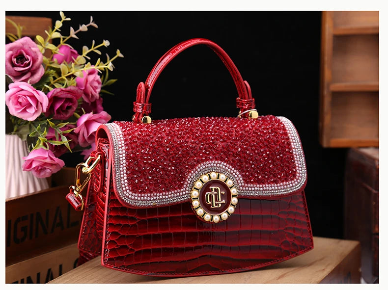 Fashion Diamonds Women Handbags 2023 Red Genuine Leather Lady Shoulder Messenger Bag Crocodile Pattern Portable Shell Tote Bags