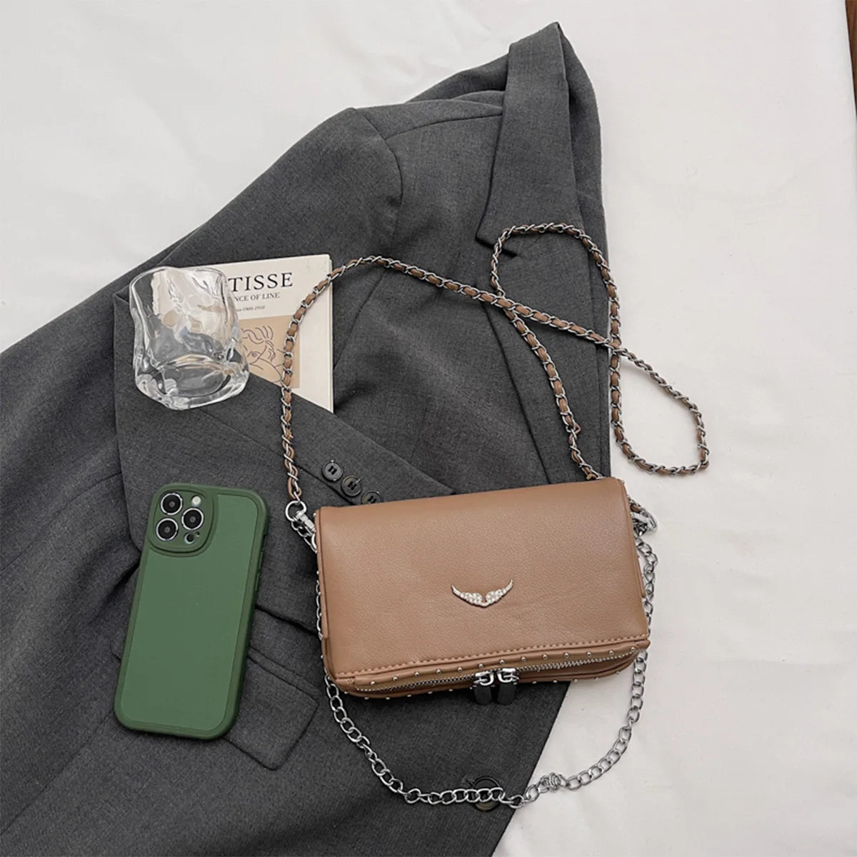 Luxury Crossbody Bag Solid Color PU Wing Logo Design Lightweight Magnetic Adjustable Chain Strap Handbag for Travel Commute