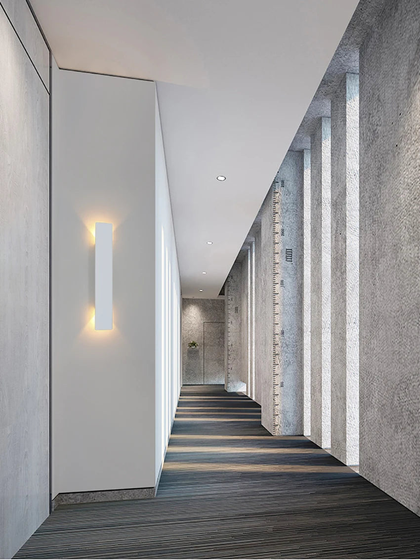 Modern Led Waterproof Outdoor Up Down Wall Lamp  Aluminum 18w LED Wall Light Indoor Decorated Wall Sconce