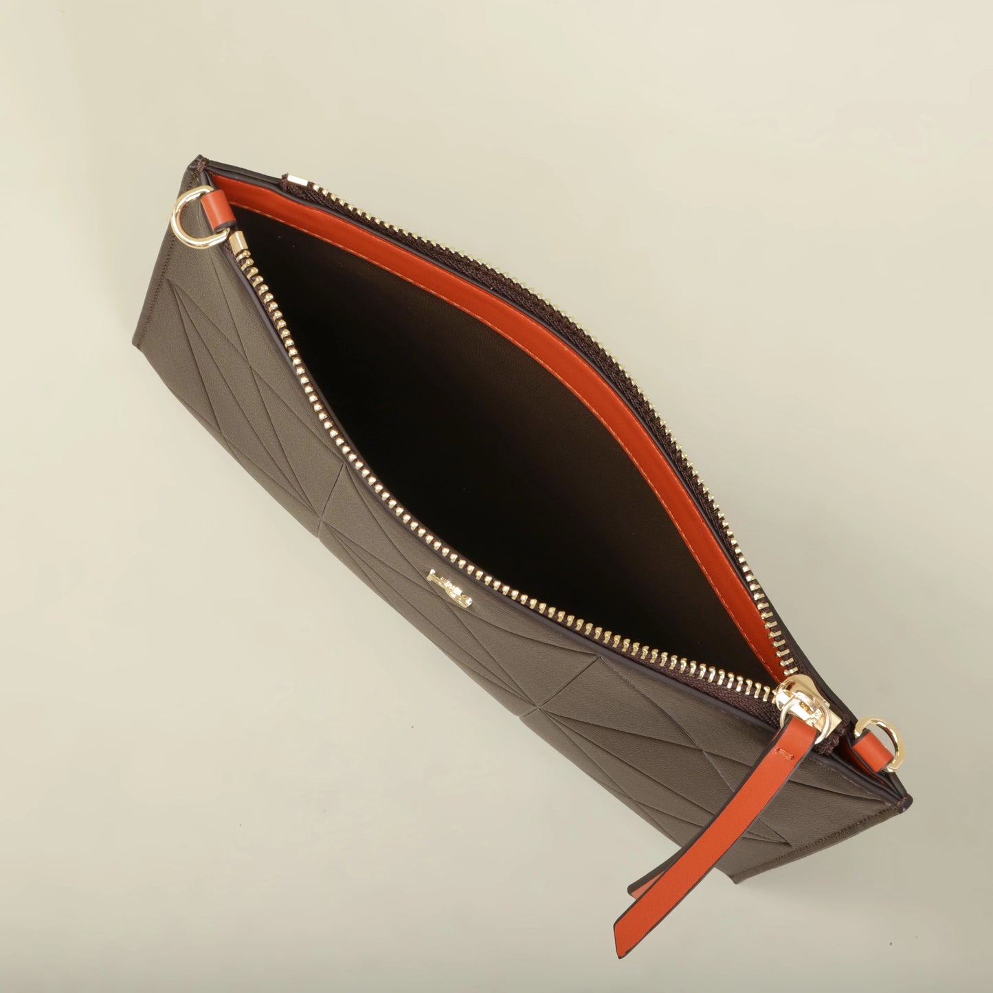 PG 2026 Classic New Women Handheld Bag Easy carry Better design Business Commuter Party Handheld Bag Envelope bag