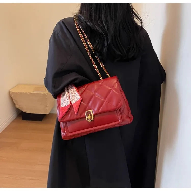 Light Luxury Elegant Red Plaid Chains Shoulder Bag High Quality Fashion Girls New Crossbody Bag Large Capacity Commuter Bag
