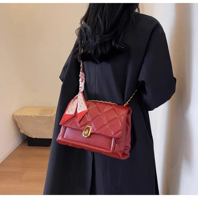 Light Luxury Elegant Red Plaid Chains Shoulder Bag High Quality Fashion Girls New Crossbody Bag Large Capacity Commuter Bag
