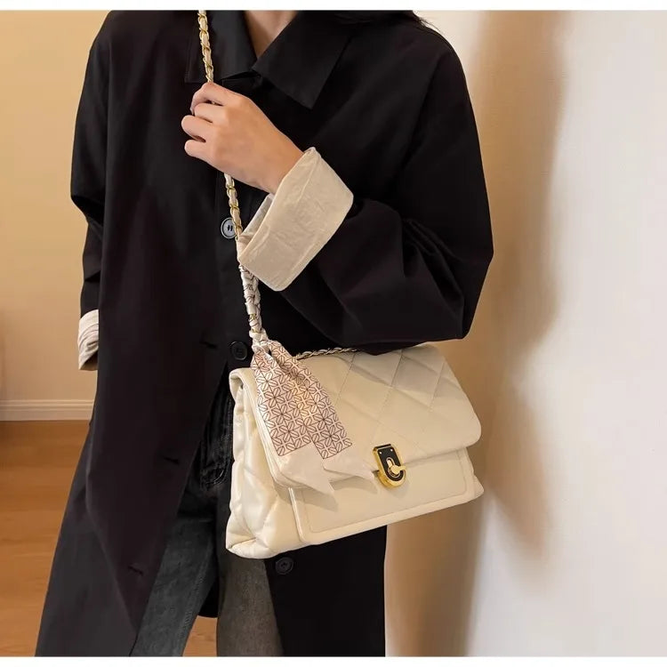 Light Luxury Elegant Red Plaid Chains Shoulder Bag High Quality Fashion Girls New Crossbody Bag Large Capacity Commuter Bag