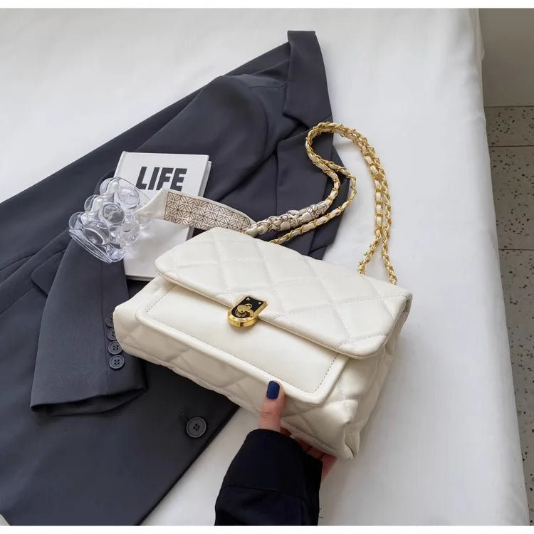 Light Luxury Elegant Red Plaid Chains Shoulder Bag High Quality Fashion Girls New Crossbody Bag Large Capacity Commuter Bag