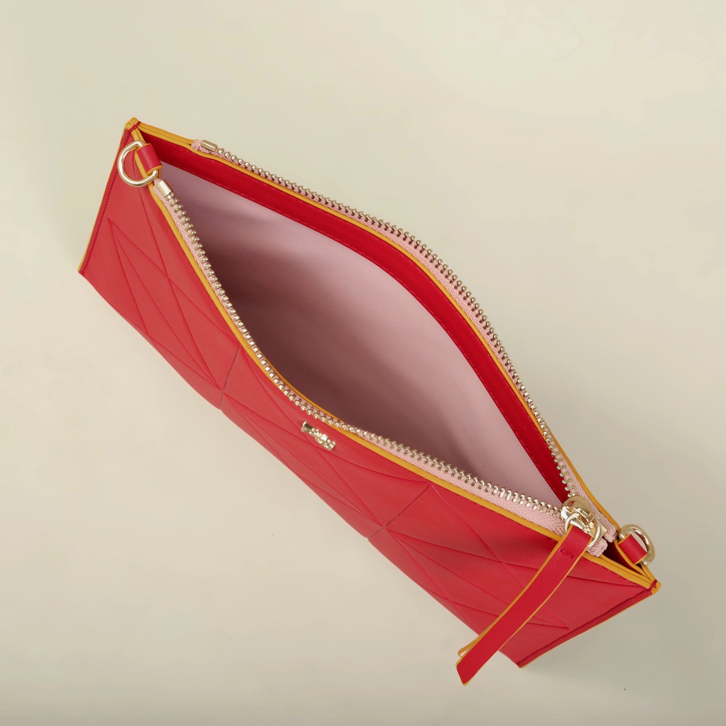 PG 2026 Classic New Women Handheld Bag Easy carry Better design Business Commuter Party Handheld Bag Envelope bag