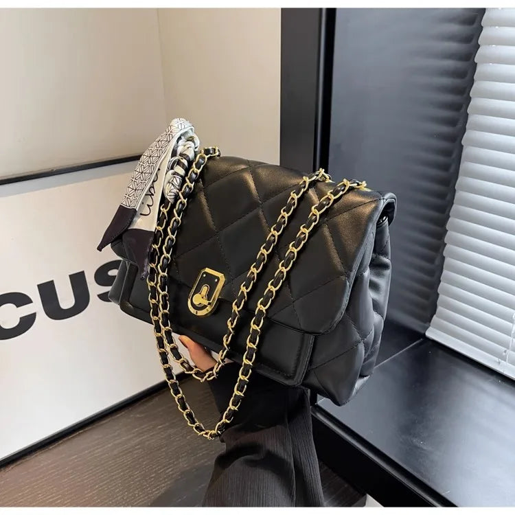 Light Luxury Elegant Red Plaid Chains Shoulder Bag High Quality Fashion Girls New Crossbody Bag Large Capacity Commuter Bag