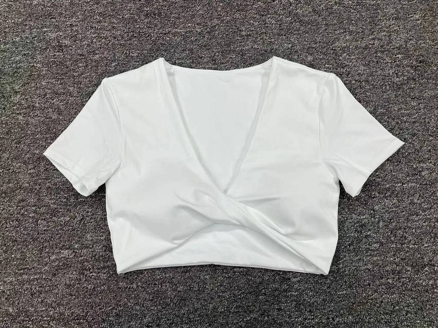 Sexy Crop Top Short Sleeve Push Up Yoga Shirt Women Tops Fitness Workout Top Gym Clothes Sportswear Summer Running T-shirts