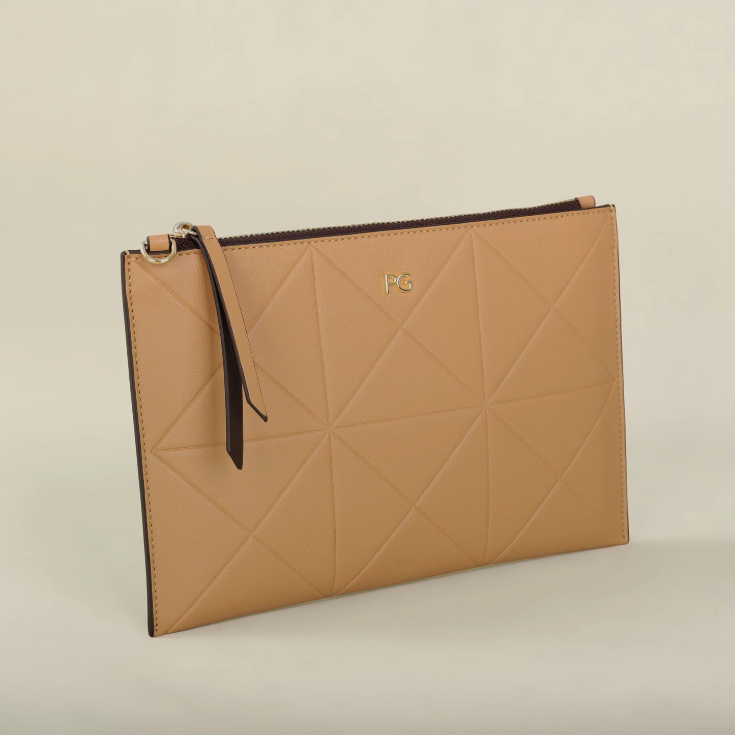 PG 2026 Classic New Women Handheld Bag Easy carry Better design Business Commuter Party Handheld Bag Envelope bag