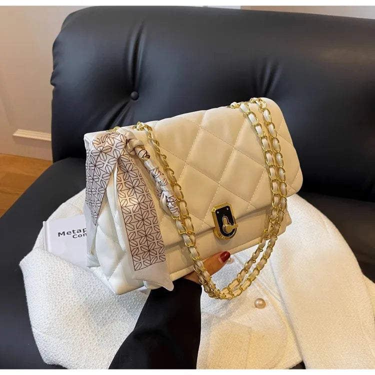 Light Luxury Elegant Red Plaid Chains Shoulder Bag High Quality Fashion Girls New Crossbody Bag Large Capacity Commuter Bag