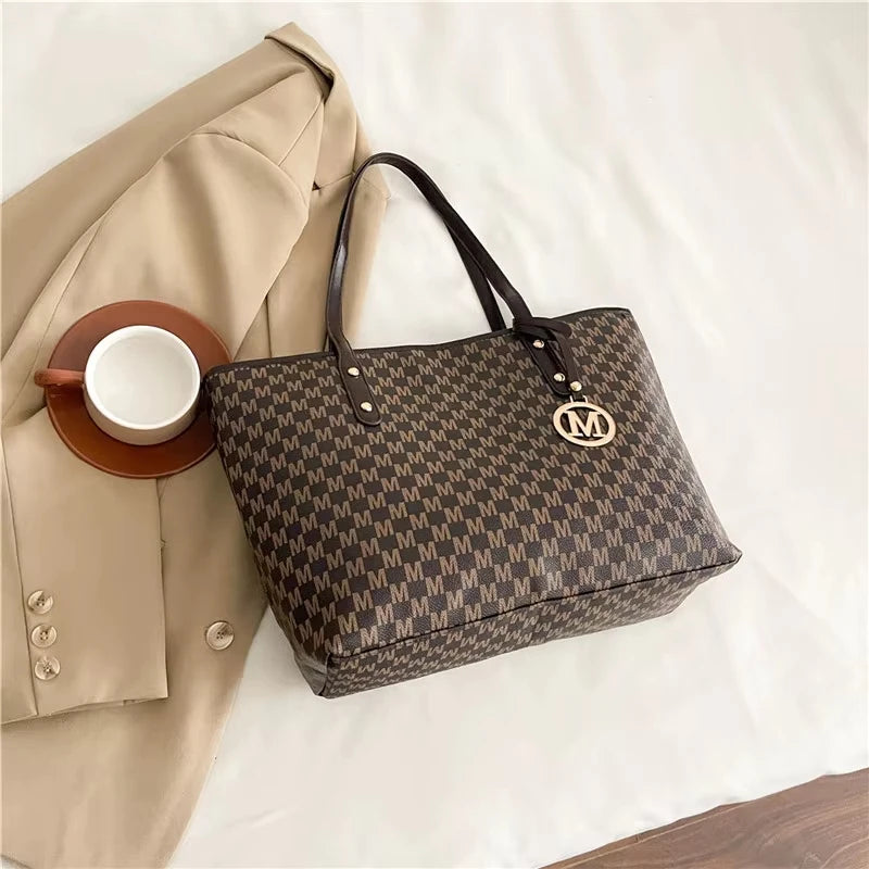 Vintage Ladies Tote Bag Large Capacity Fashion Elegant Handbag Classic Underarm Bag Women's Shopping Bag