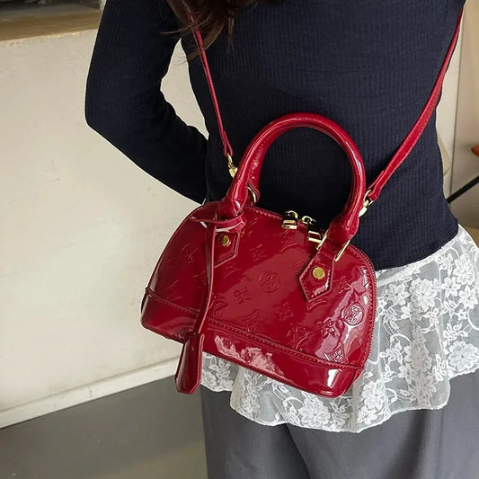 Women's Leather Shoulder Bags - Branded Handbag Collection, Trendy Crossbody Bags and Practical Tote Bags