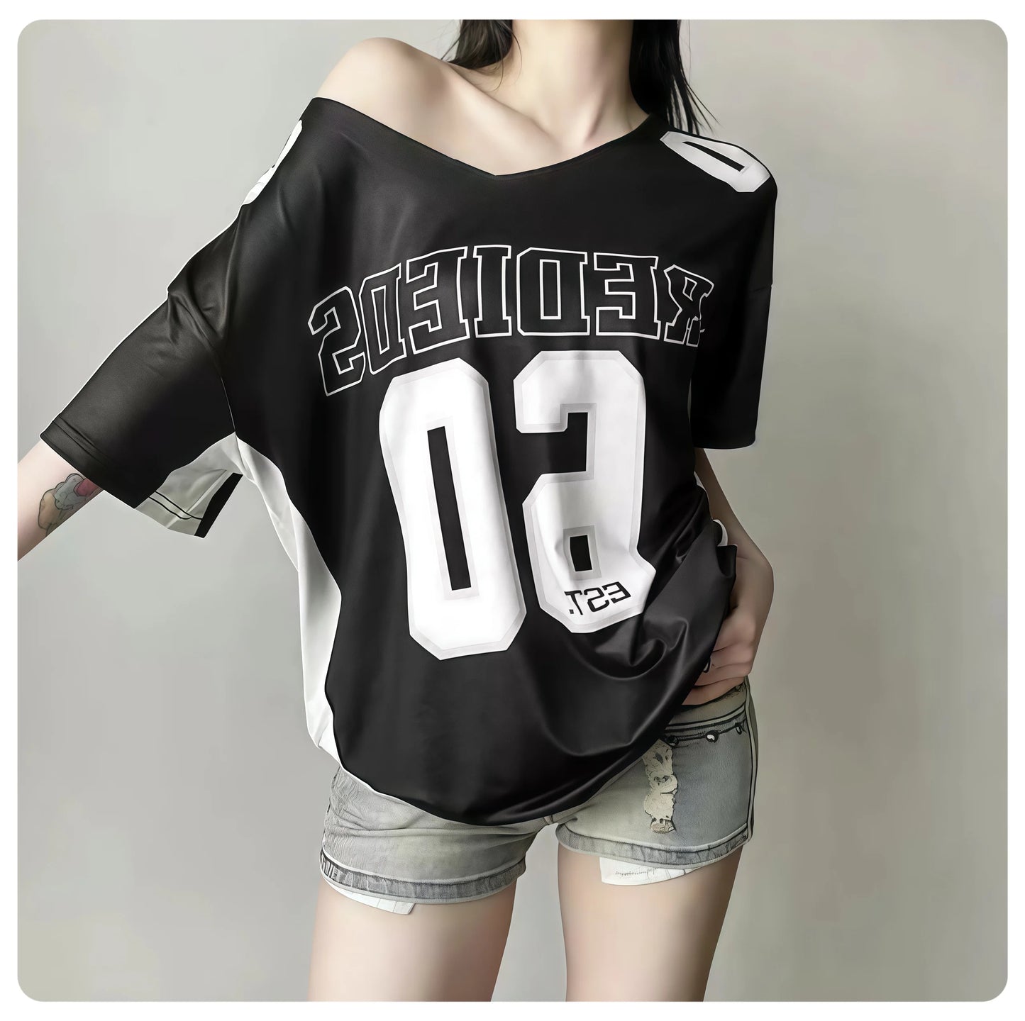 Summer American 90S Style Loose Casual Top with a Disappearing Bottom Effect, Off-Shoulder Sporty Short-Sleeve T-Shirt