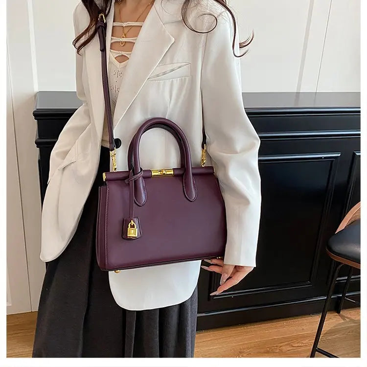 Stylish Large Single Shoulder Bag For Women 2026 Spring Collection Zipper Closure Handbag Ladies Shoulder Tote Purse