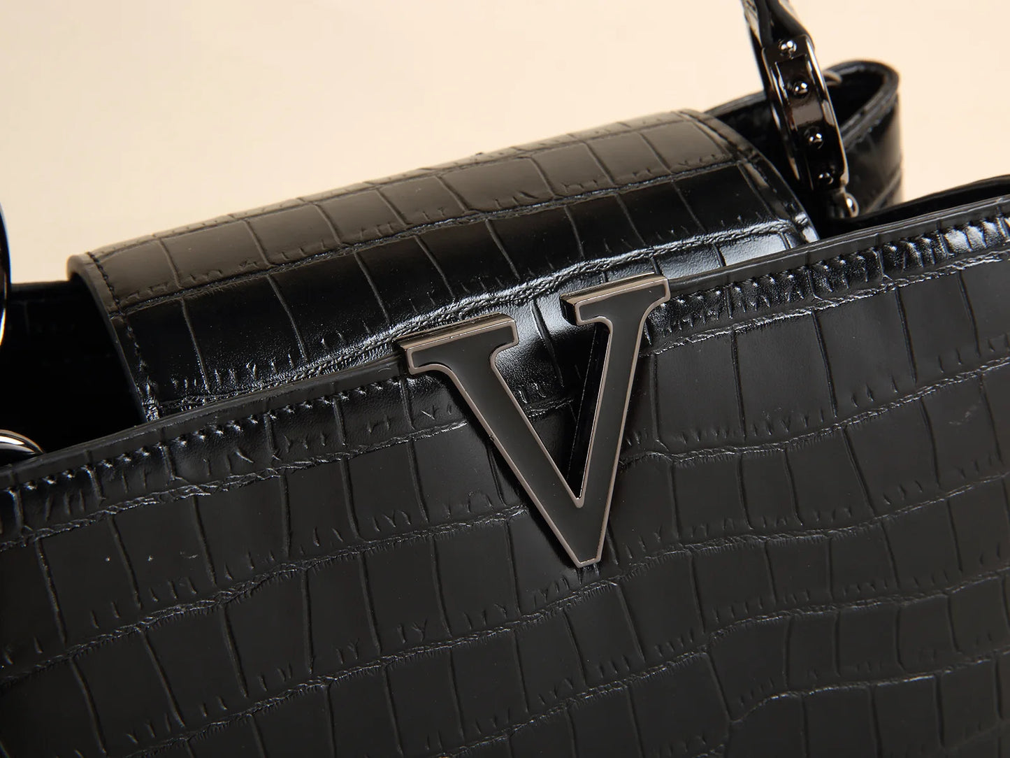 New Bright Leather Stone Pattern Women's Handbag Fashion Shoulder Messenger Bag Crocodile Pattern Portable Shell Bags 2025